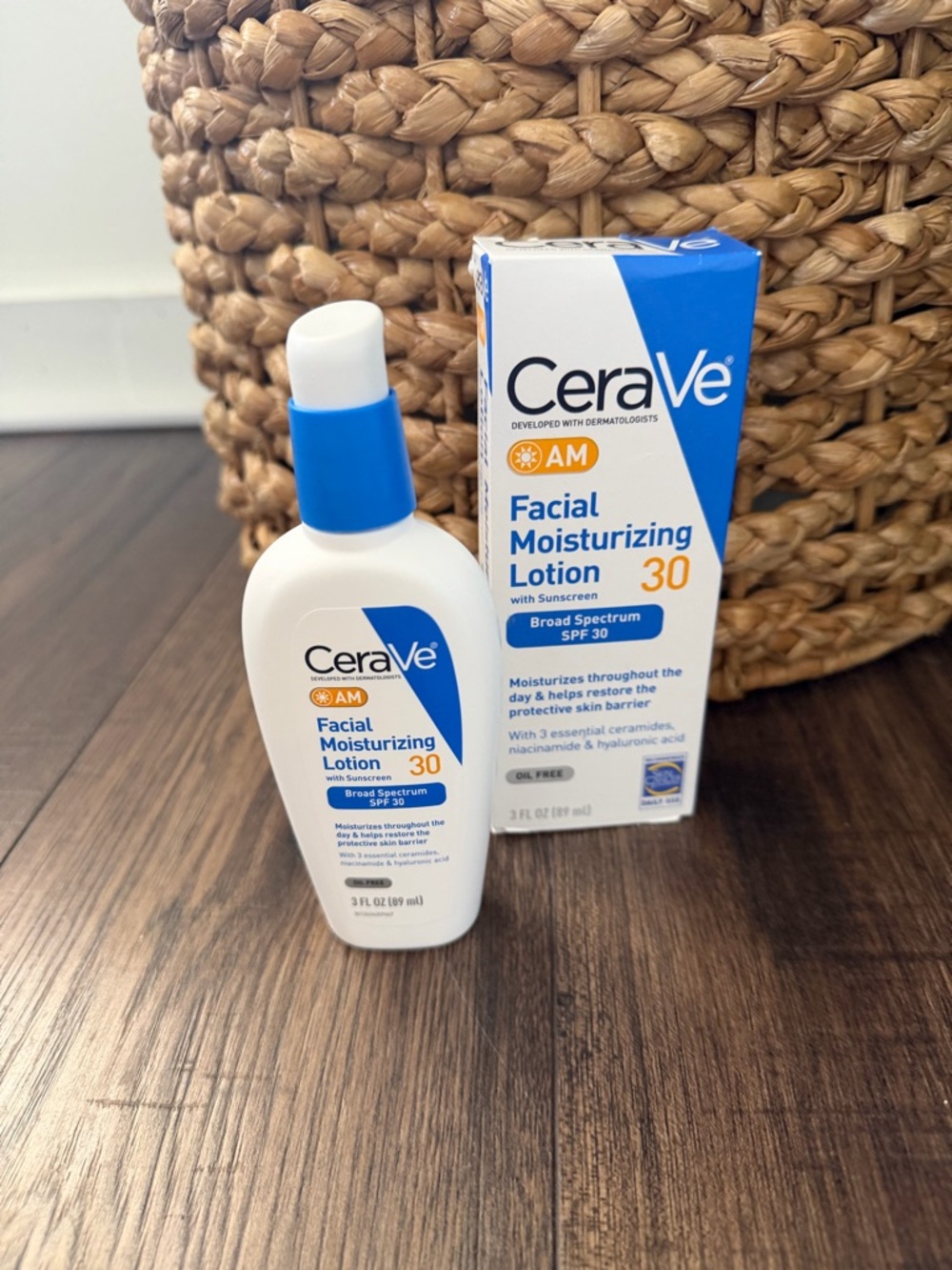 Cerave Facial Moisturizing Lotion AM SPF 30 3oz oil free exp 8/27 new